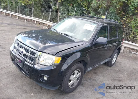 2012 Ford Escape Xlt z USA, uszkodzony, nr VIN 1FMCU0DG1CKC85661